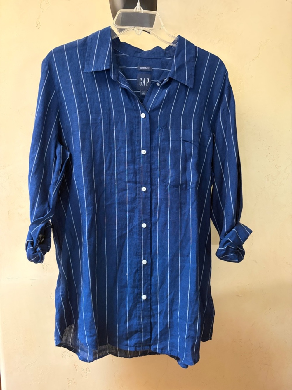 Sz M GAP Women’s Navy Blue Vertical Stripe Button-Down Linen Boyfriend Shirt